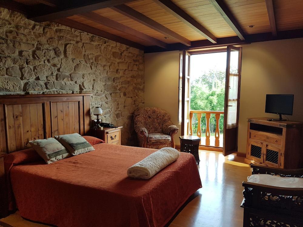 Hotel Casona De Tresali Аргуэро Экстерьер фото