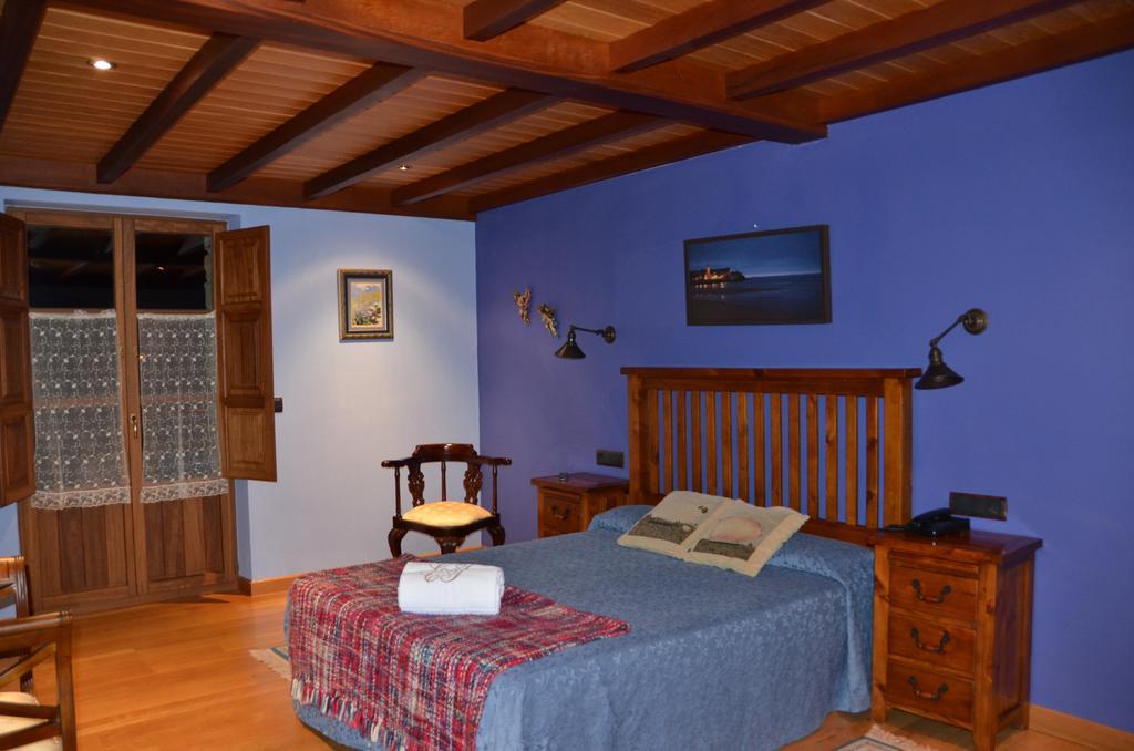 Hotel Casona De Tresali Аргуэро Номер фото
