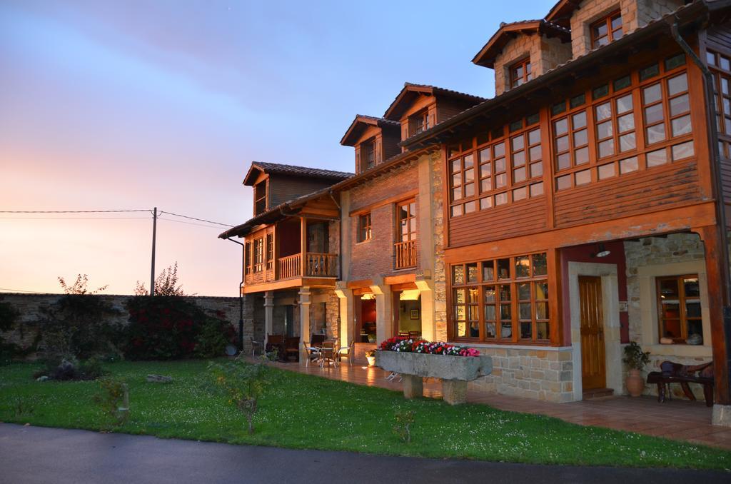 Hotel Casona De Tresali Аргуэро Экстерьер фото